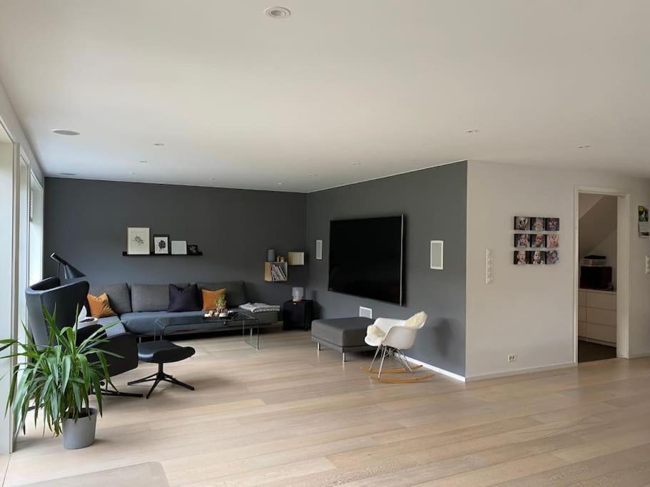 House With Garden Close To Beach Holiday home Stavanger