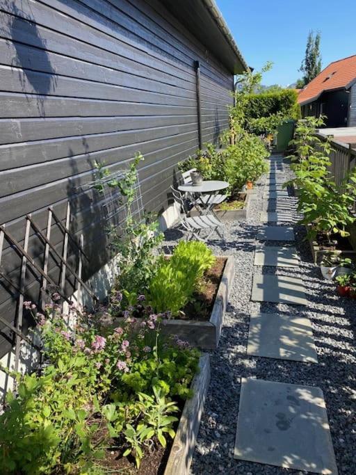 House With Garden Close To Beach Stavanger
