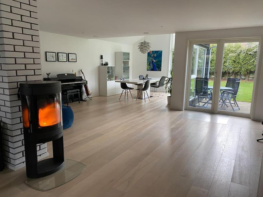 House With Garden Close To Beach Holiday home Stavanger
